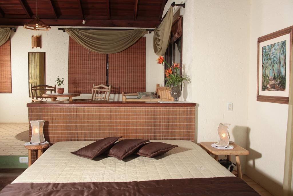 Bangalore Suites Гаропаба Стая снимка